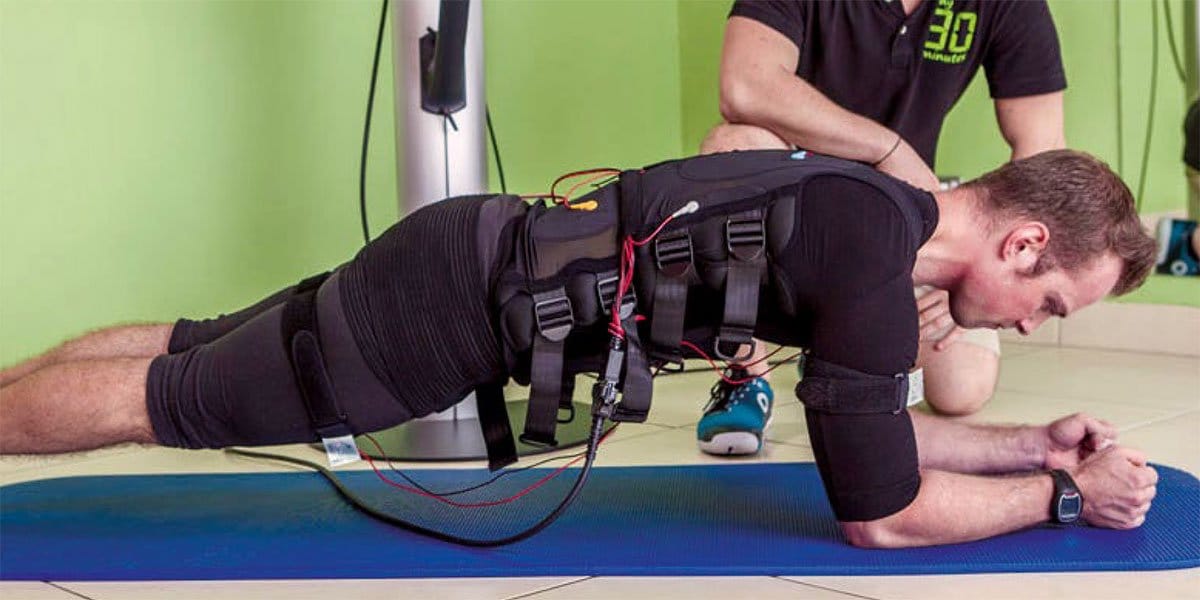 EMS Whole Body: effetti indotti sulla forza esplosiva, forza resistente e composizione corporea